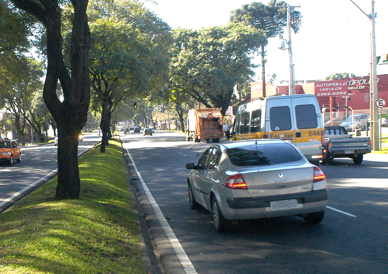 Plenário vota nova norma para veículos de transporte escolar 