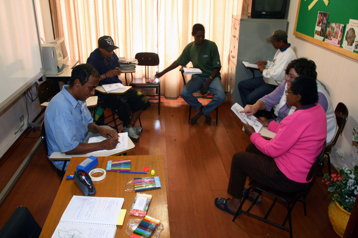 PME: Curitiba quer erradicar analfabetismo até 2025