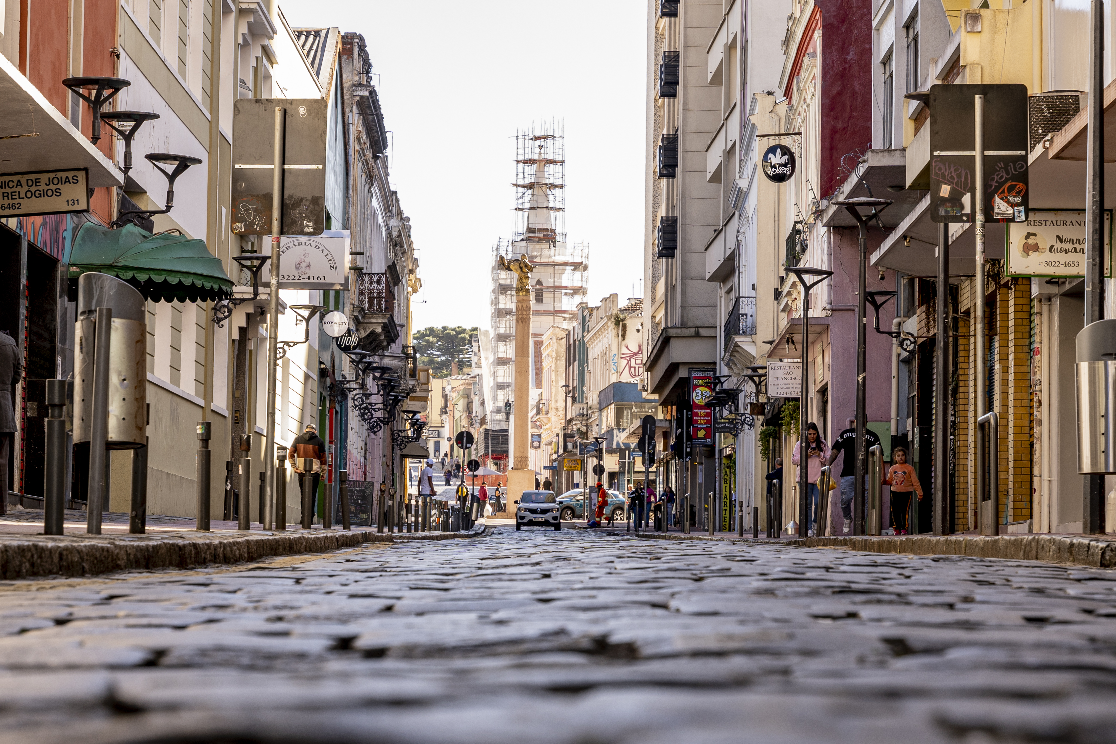 Polo Gastronômico da Rua São Francisco será debatido na Câmara de Curitiba