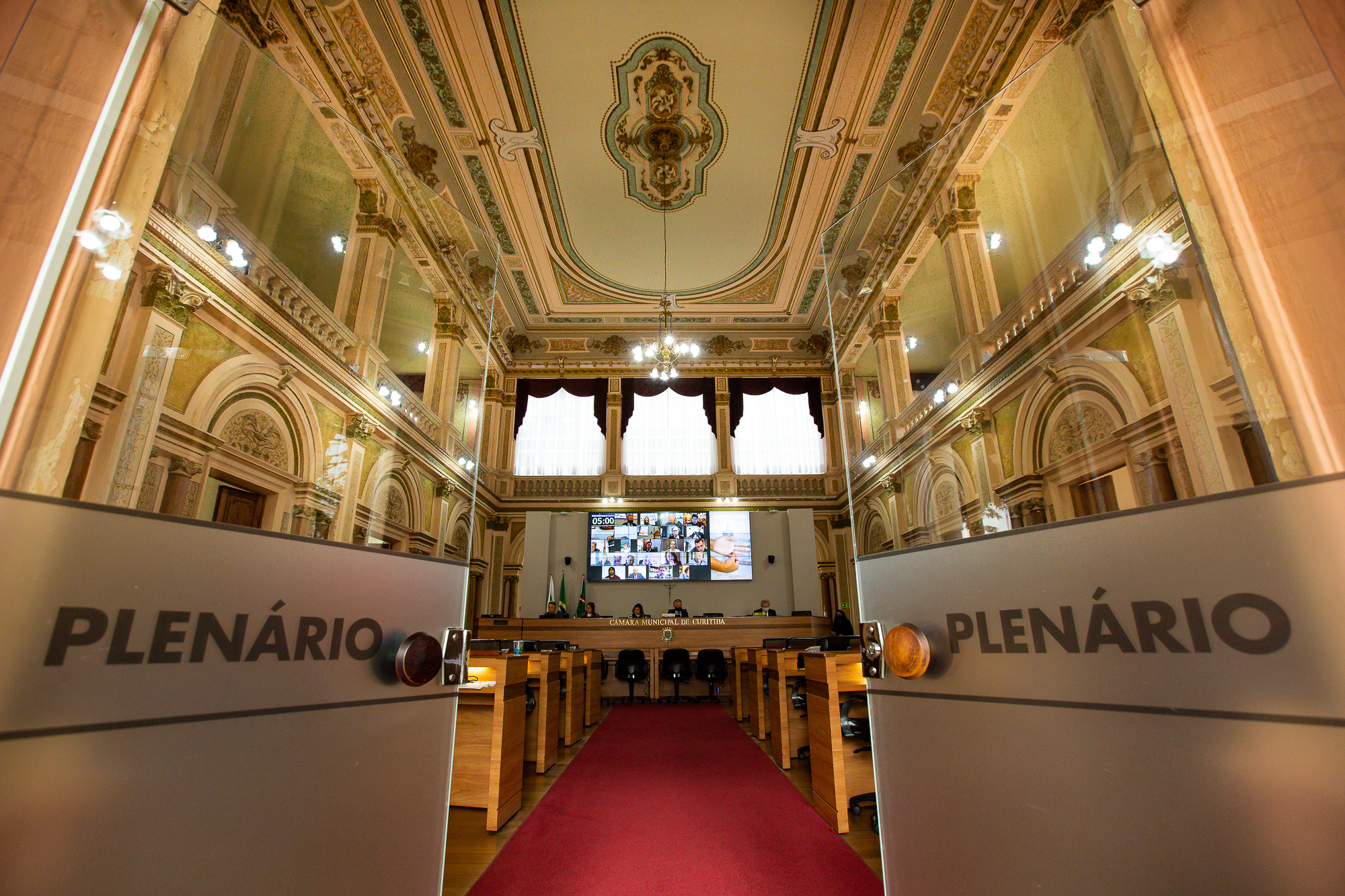 Por unanimidade, TCE-PR aprova contas de 2019 da Câmara de Curitiba