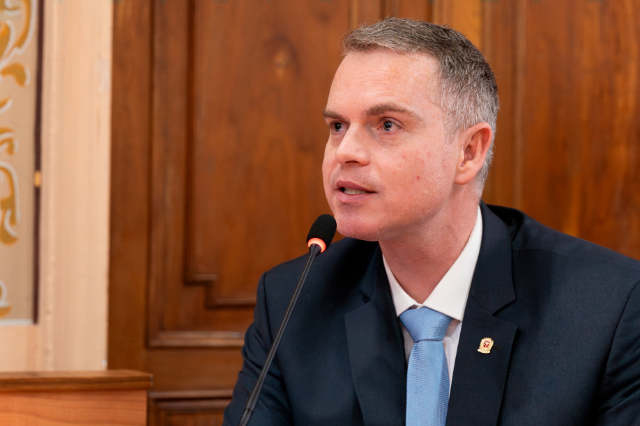 Potencial construtivo e vagas na Educação aprovados na Câmara de Curitiba