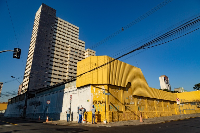 Prédio administrativo da CMC terá nova pintura antipichação