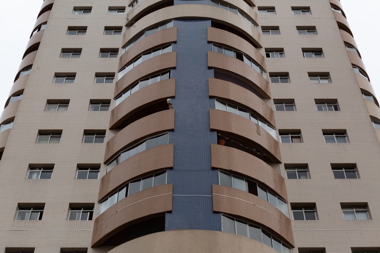 Prédios com varandas inseguras podem vir a ser multados em Curitiba