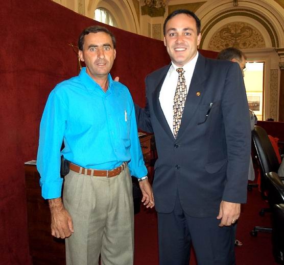 Prefeito de Tomazina é recebido na Câmara 