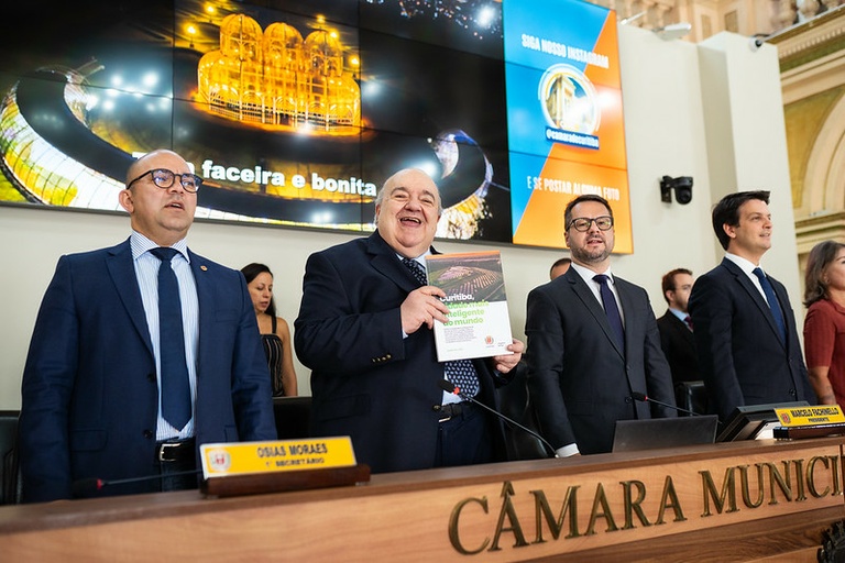 Prefeito Greca elogia a Câmara de Curitiba e põe metas para 2024