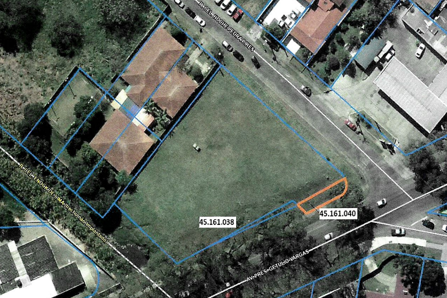 Prefeitura de Curitiba pede autorização para permutar lotes na Vila Izabel