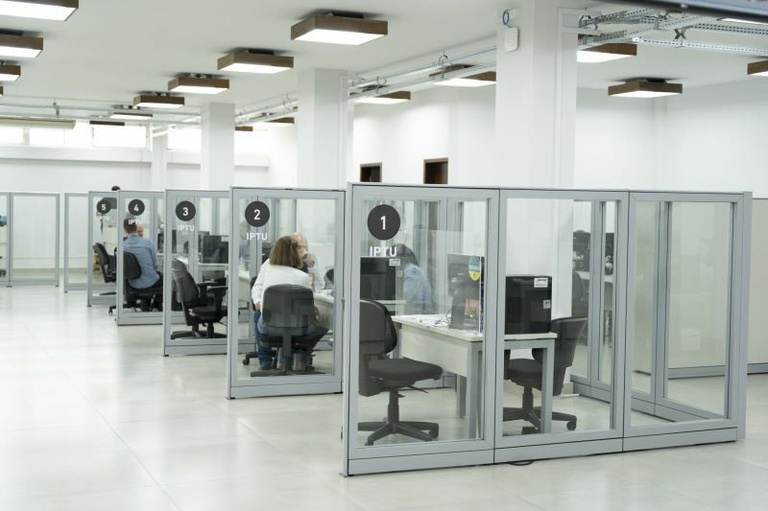 Prefeitura de Curitiba quer vender lote público no bairro Vila Izabel