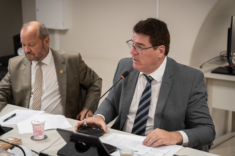 Prefeitura de Curitiba tem 30 dias para revisar projeto da Controladoria, diz CCJ