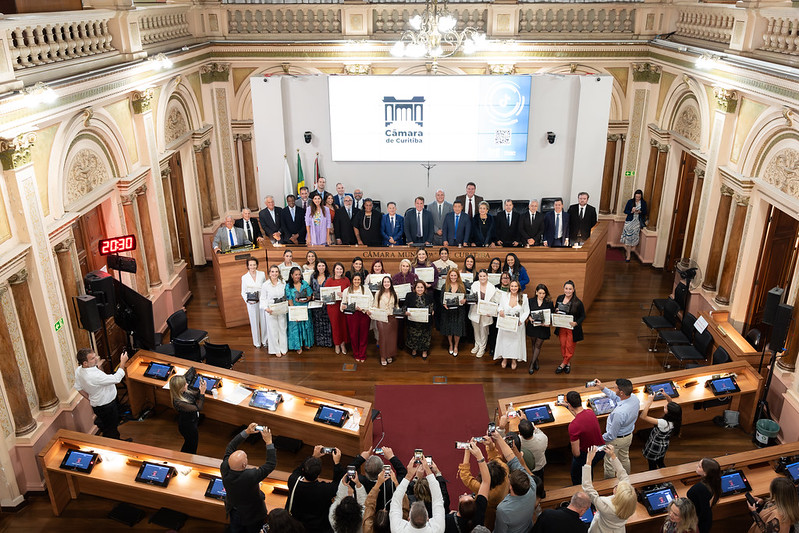 Mulheres Empreendedoras 2025 é entregue em solene na CMC