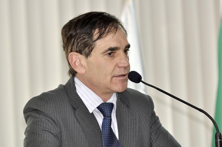 Primeiro desembargador cego do país deve receber cidadania 