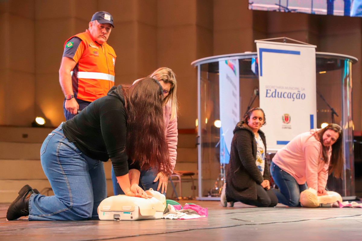 Primeiros socorros escolares voltam a ser debatidos na Câmara de Curitiba