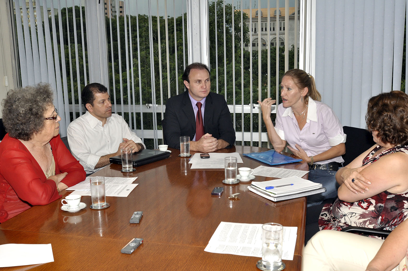 Professor Galdino questiona decisão e diz que pode recorrer 
