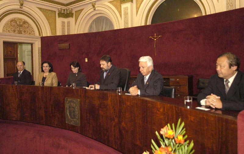 Professoras aposentadas têm o reconhecimento 