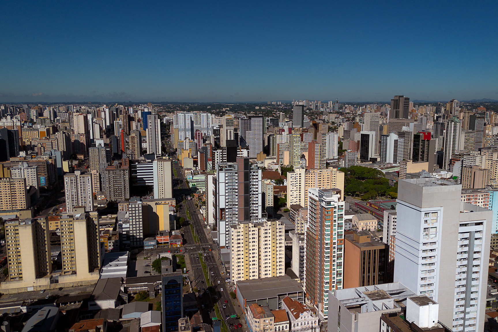 Programa de R$ 163 mi para revitalizar o Centro chegou à Câmara de Curitiba