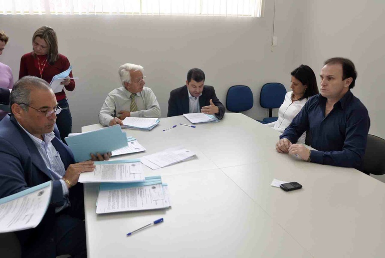 Projeto beneficia obesos e cadeirantes em mercados 