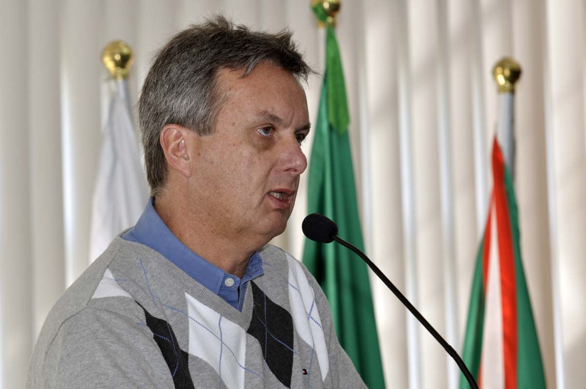 Projeto da Fifa que alia esporte e saúde é apresentado na Câmara 