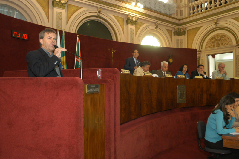 Projeto de Frote disciplina homenagens 