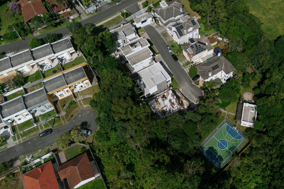 Projeto de lei regulamenta condomínios horizontais de lotes em Curitiba