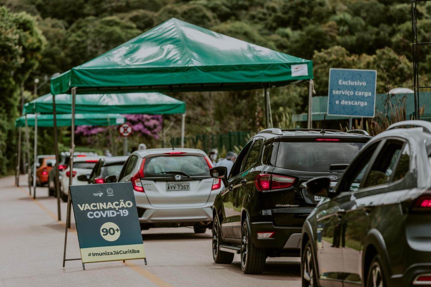 Projeto de vereador autoriza adesão de Curitiba a consórcio da vacina