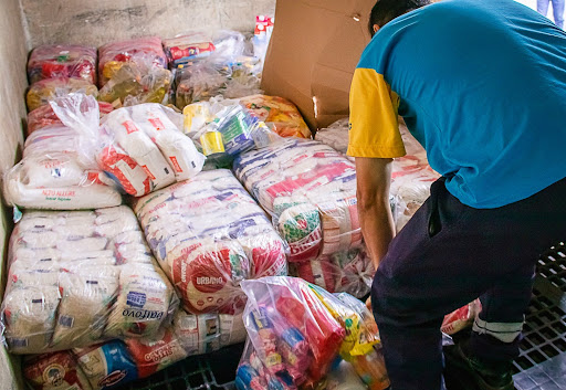 Vereador quer delimitar áreas para distribuição de alimentos nas ruas