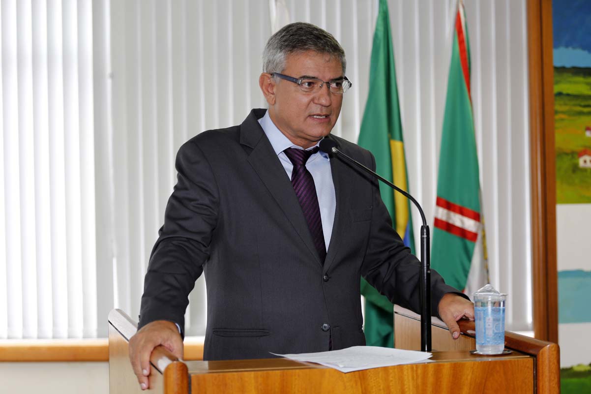 Projeto dobra área para bicicletas em estacionamentos 