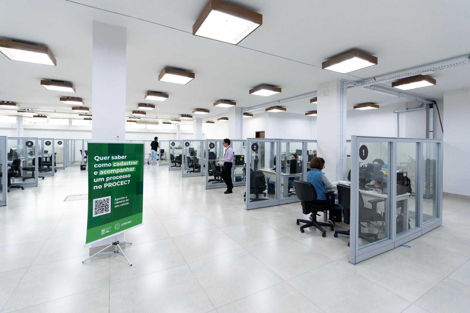 Projeto estimula uso de canais digitais na gestão pública de Curitiba