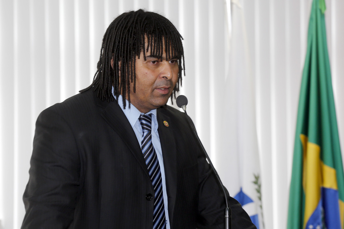 Projeto institui Dia de Combate ao Câncer de Colo do Útero 