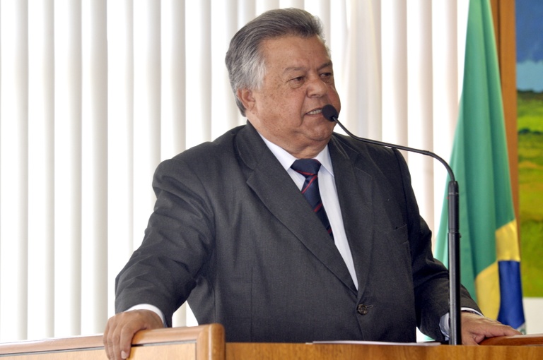 Projeto interfere no exercício profissional, diz vereador 