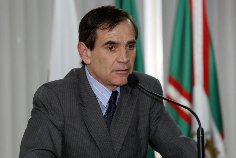 Projeto obriga cadastro de clientes de hotéis, motéis e pensões  