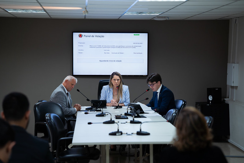 Projeto para flexibilizar corte de árvores em Curitiba está apto a plenário