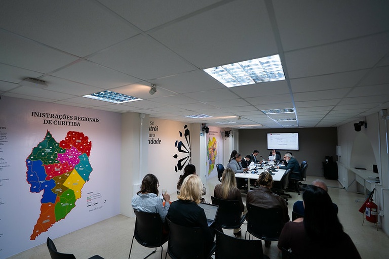 Avança projeto para isentar doadoras de leite humano de inscrição em concursos