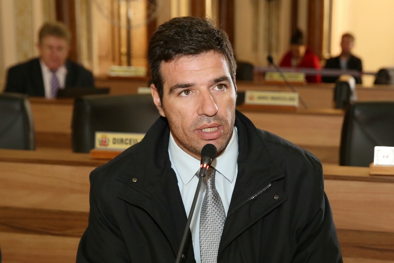 Projeto para publicidade em ônibus receberá substitutivo