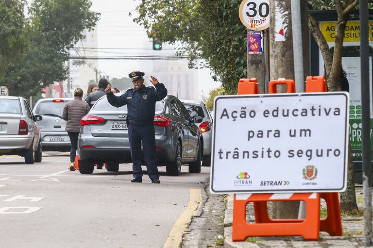 Projeto pode alterar classificação dos estabelecimentos de ensino