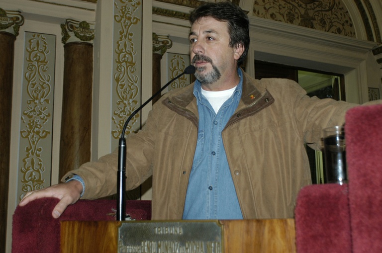 Projeto prevê criação do "vereador mirim" 