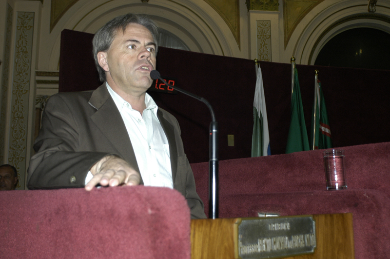 Projeto prevê cuidados com a terceira idade 