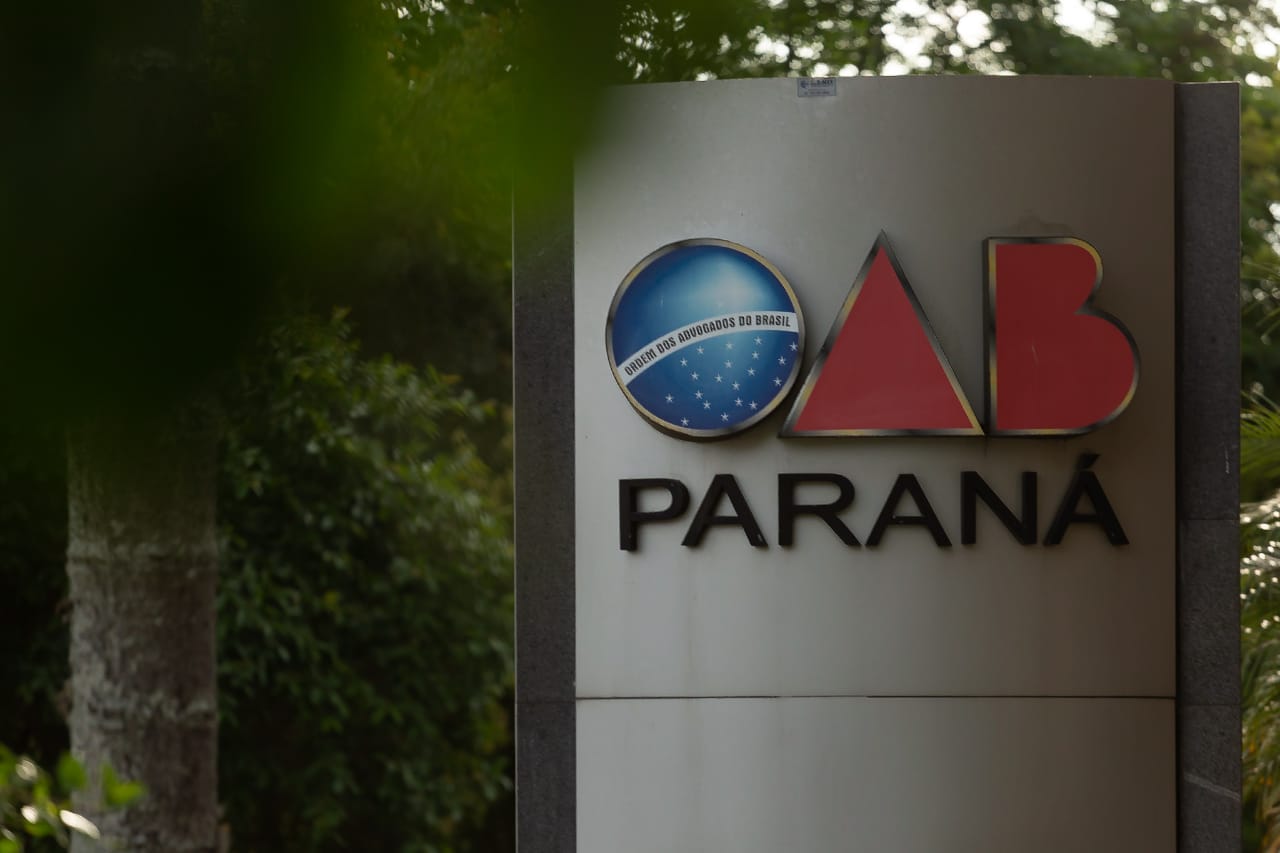 Projeto prevê selo para quem incentivar advocacia iniciante