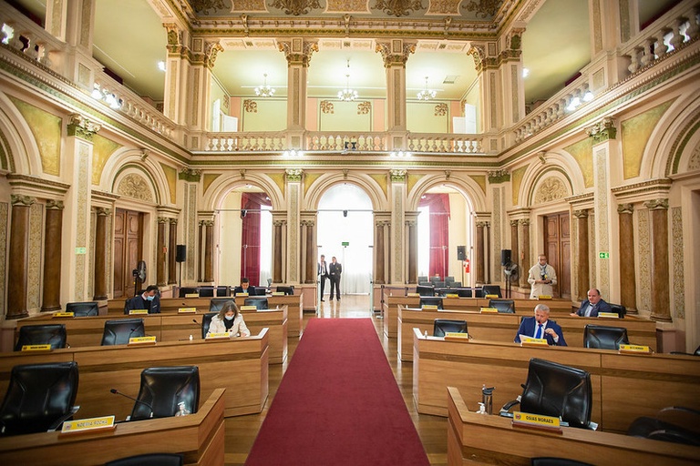 Alteração na lei de resíduos apta ao plenário; Meio Ambiente foi contra