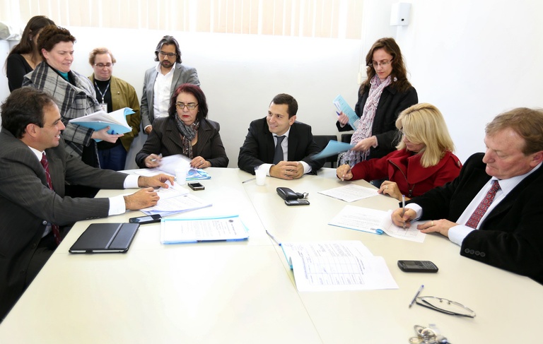 Projeto que exige ambulâncias em hospitais é acatado por Legislação 