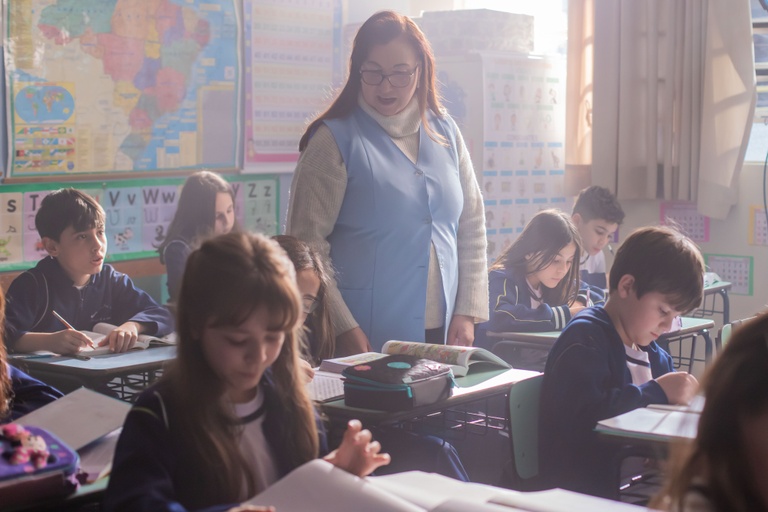 Curitiba pode ter educação midiática nas escolas