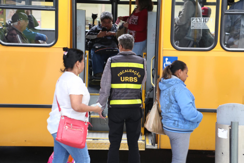 Projeto reforça transparência de ações da Urbs sobre concessionárias