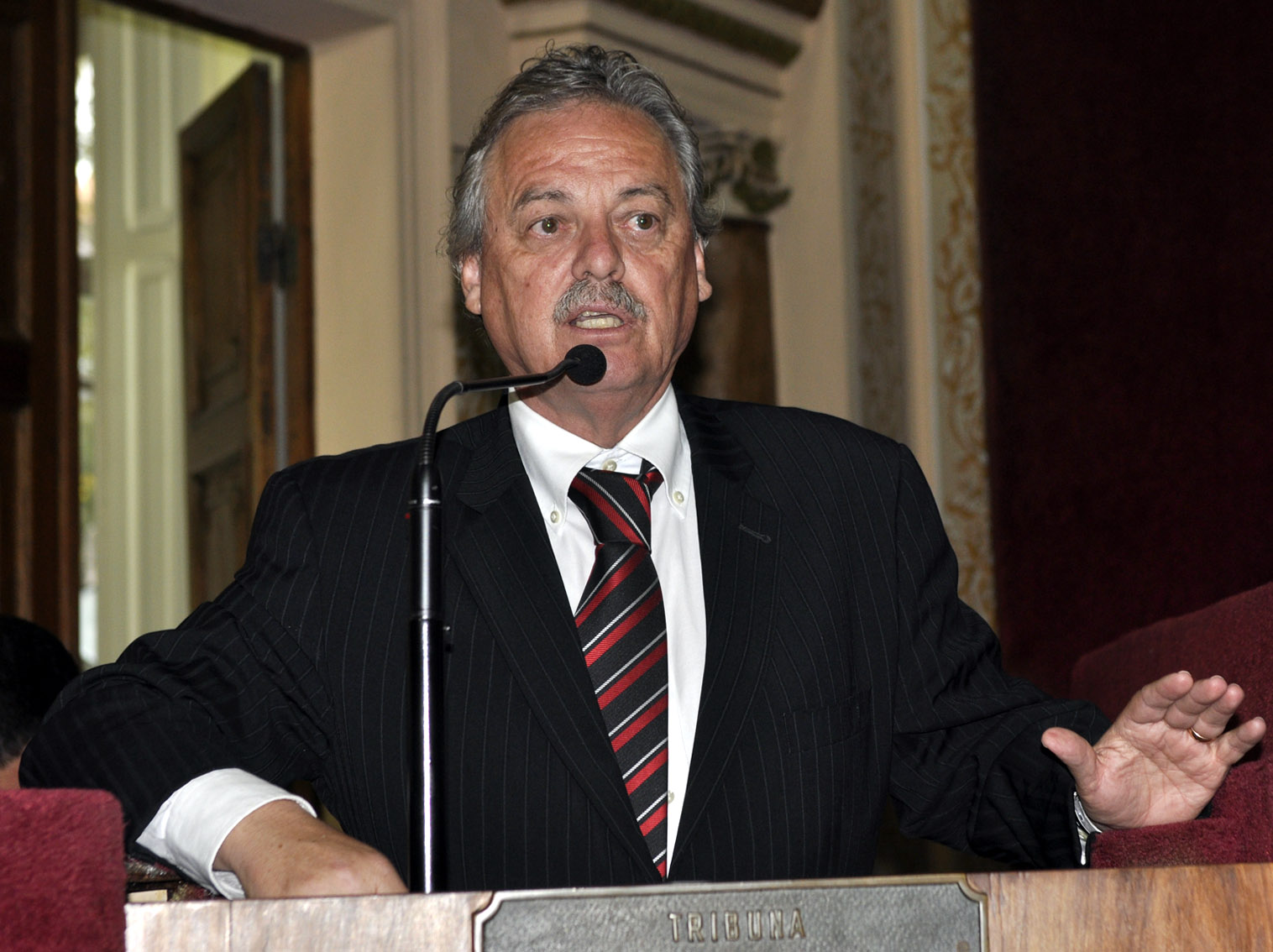 ProJovem volta a ser debatido em plenário 