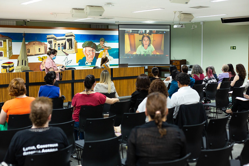 ProMulher discute fluxo de atendimento a casos de violência sexual