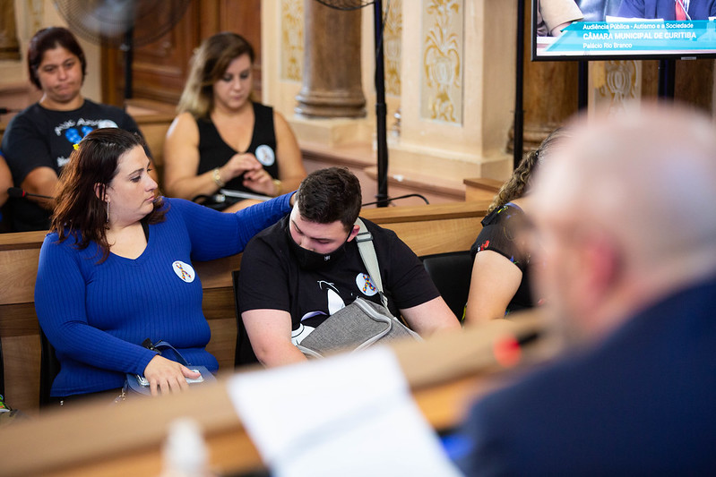 Proposta criação de semana de valorização de pais atípicos