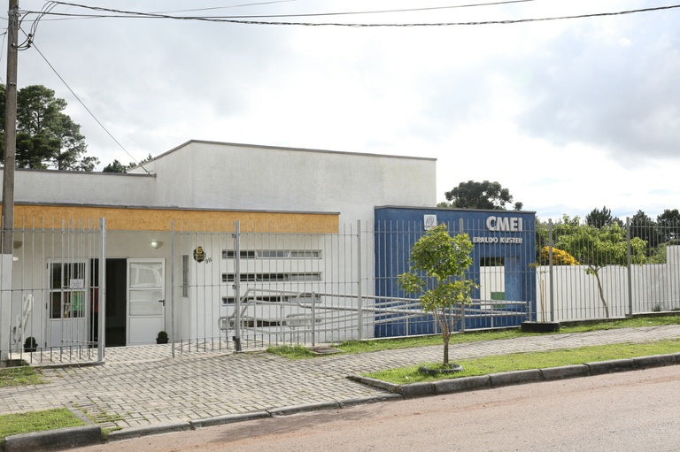 Proposta garantia de vagas a irmãos no mesmo CMEI ou escola