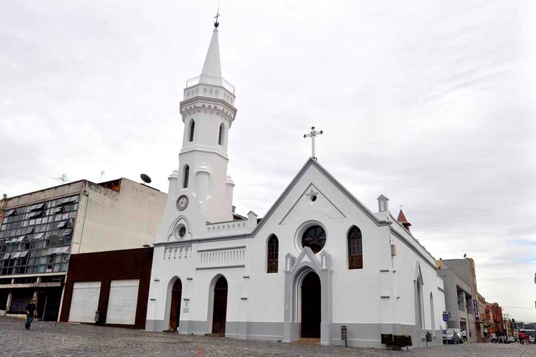 Proposta honraria a instituições religiosas com ação social