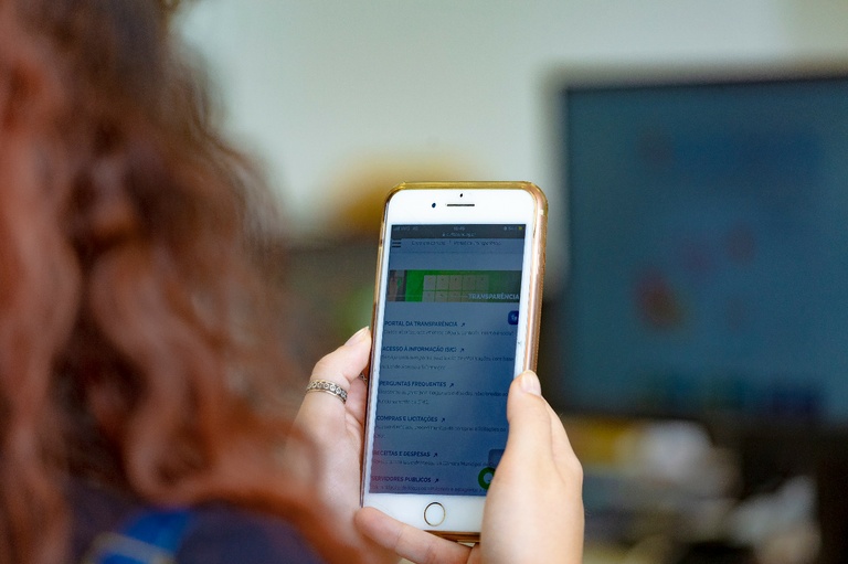 Proposta Política de Linguagem Simples na administração municipal