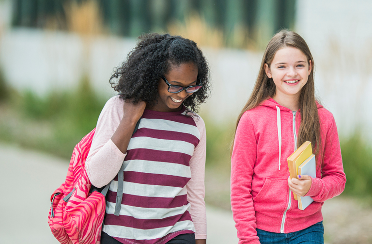 Proposta política pública de empoderamento para adolescentes