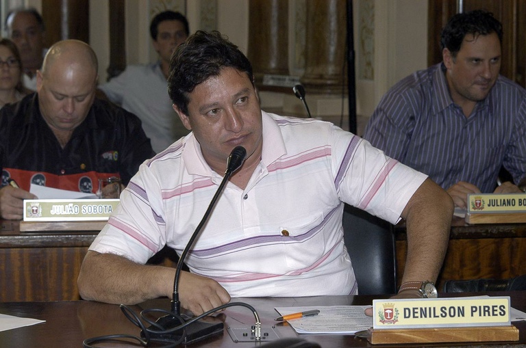 Proposta transformação de rua em área de cultura 