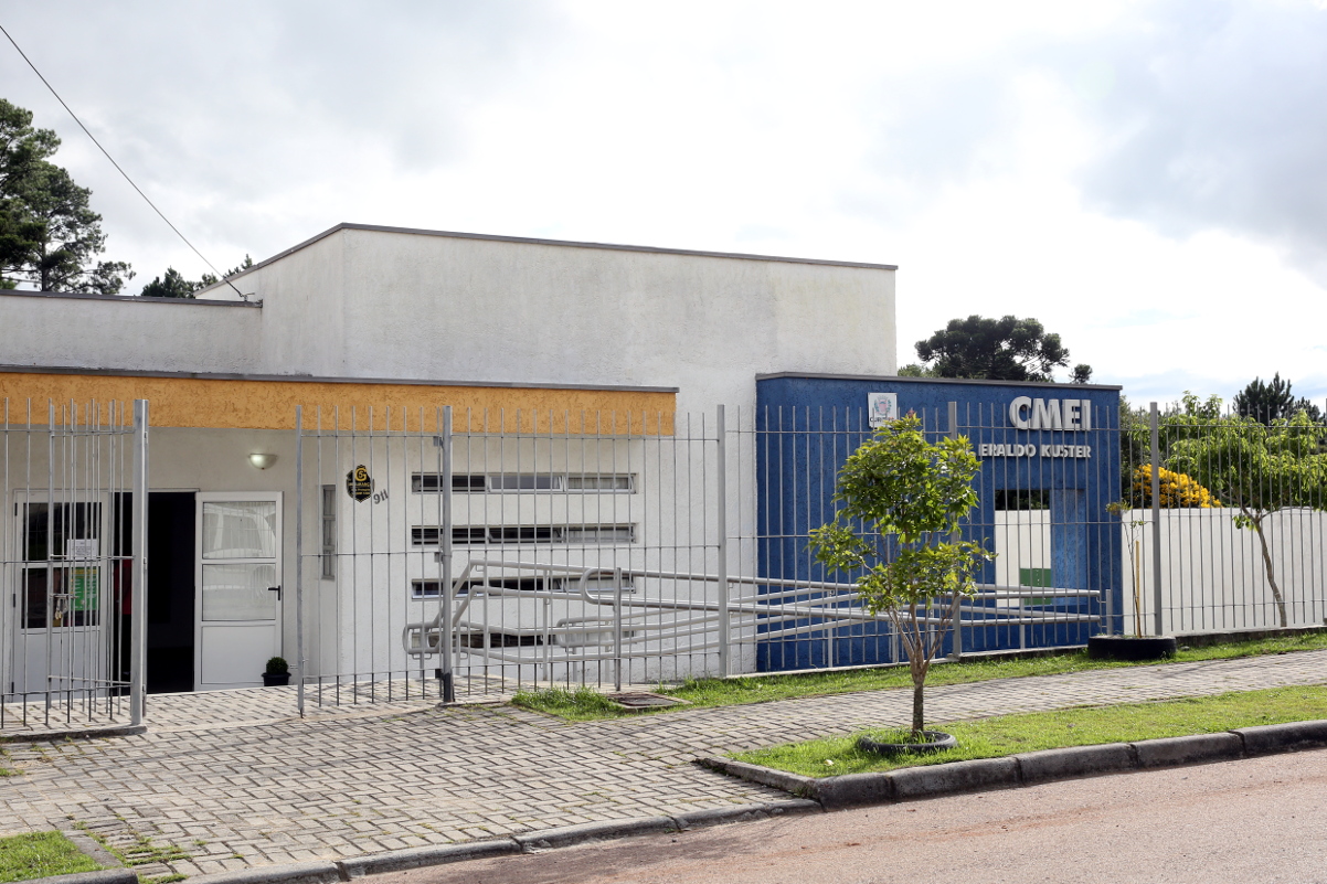 Proposto auxílio-creche para criança sem vaga em CMEI