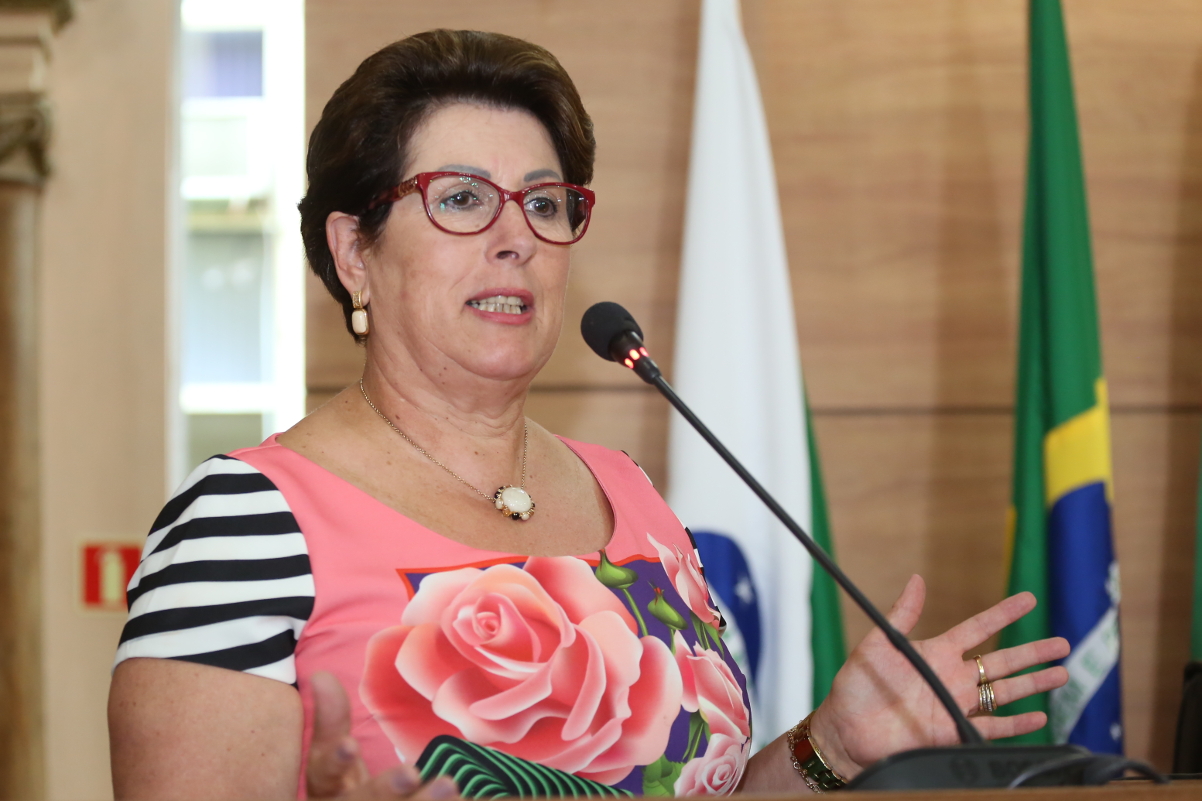 Proposto diagnóstico de paralisia cerebral em recém-nascidos